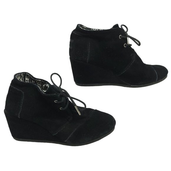 Toms Desert Wedge Ankle Boots US 7 EU 37.5 Booties Black Suede Leather Lace Up - Picture 11 of 11